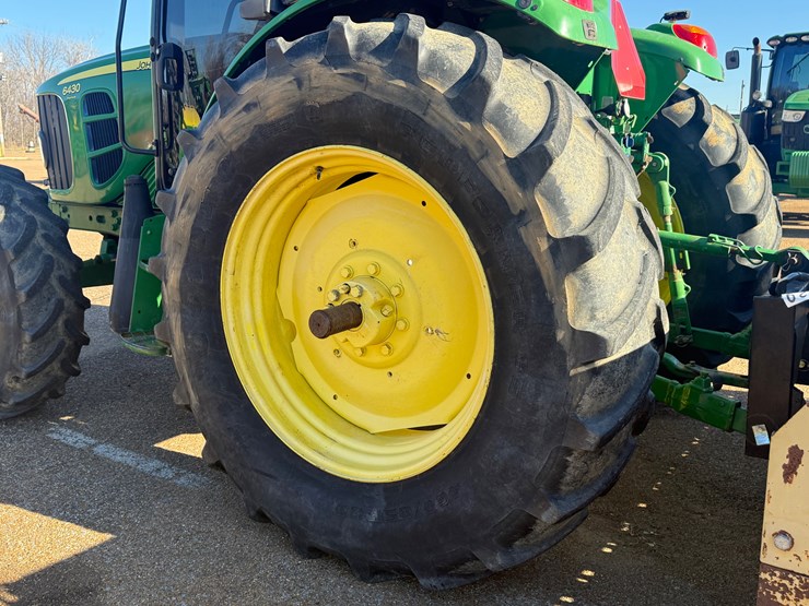 john-deere-6430-premium-image-14