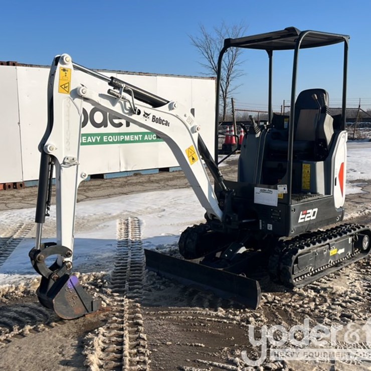 2022 BOBCAT E20