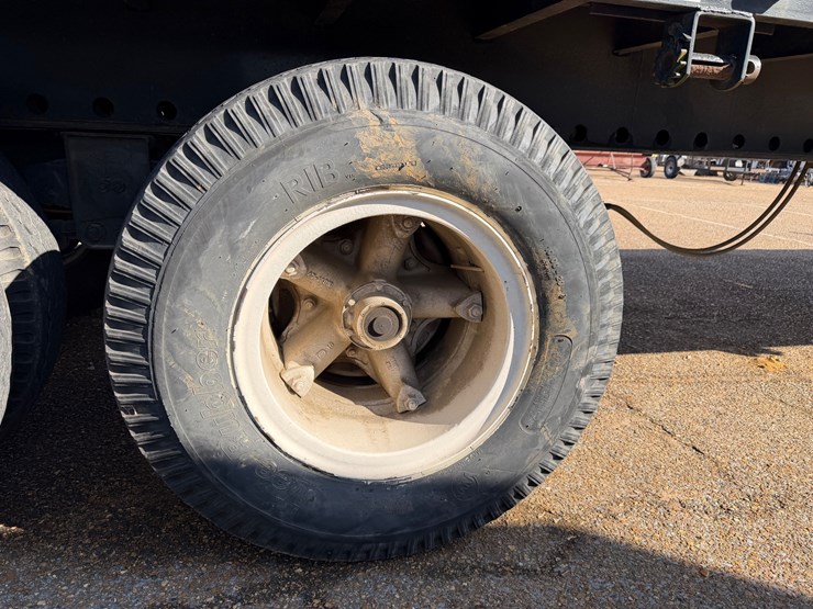 trailmobile-flatbed-image-9