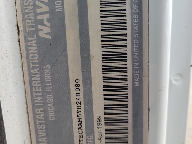 2000-case-ih-4700-image-34