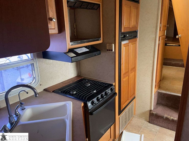 2005-dutchmen-four-winds-image-26