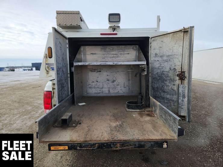 2018-dodge-2500-image-16