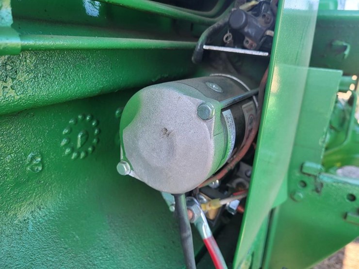 john-deere-4520-image-17