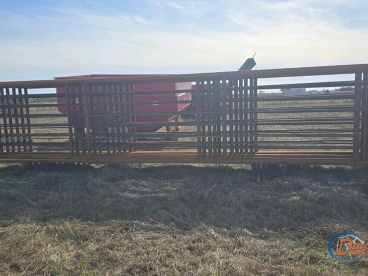 24'x6'-free-standing-metal-fence-panel-image-3