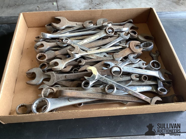 assorted-combination-wrenches-image-3