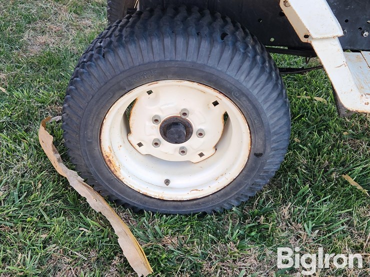 ford-tractor-image-15