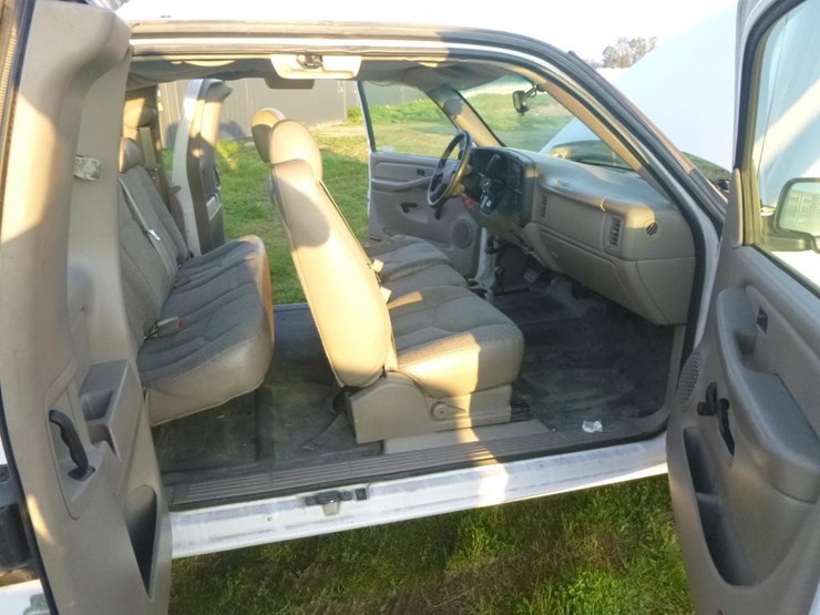 2007-chevrolet-1500-image-14