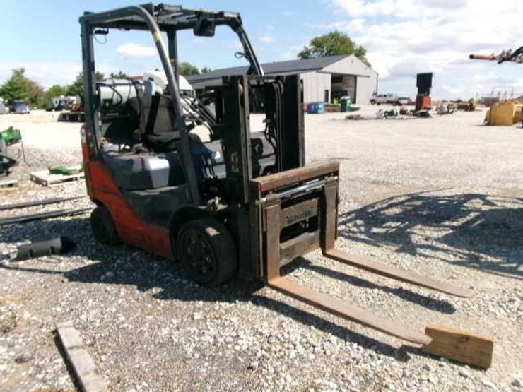 2012-ford-f650-image-9