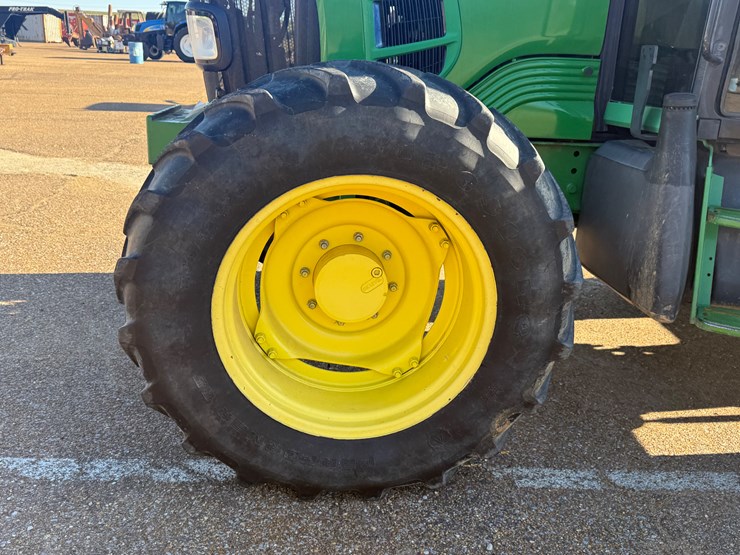 john-deere-6430-premium-image-13