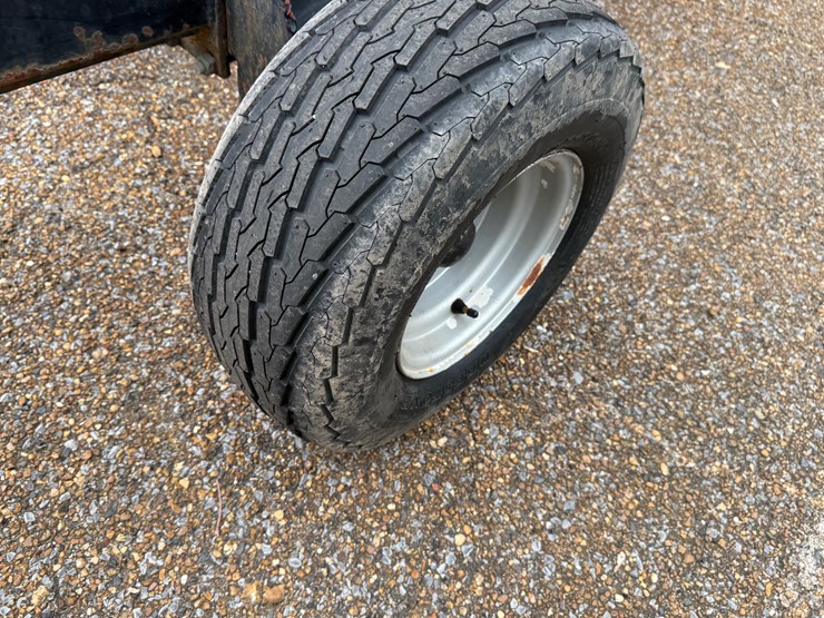 #7786-•-case-ih-head-cart-image-10