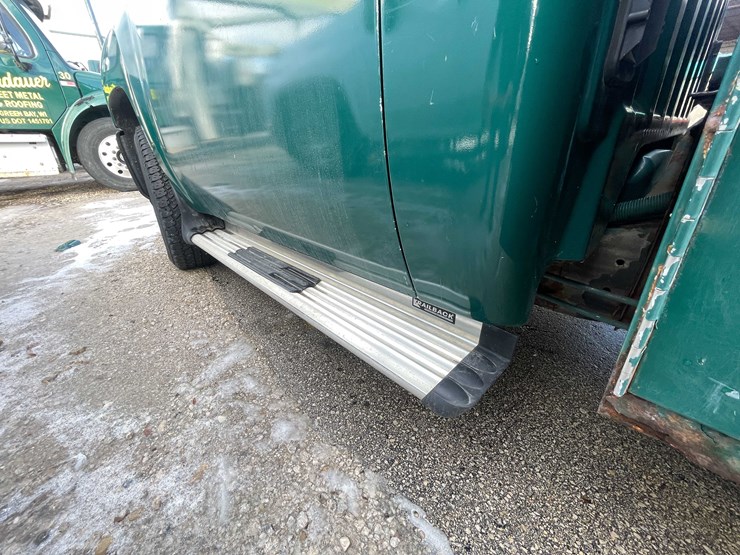 2011-chevrolet-1500-image-46