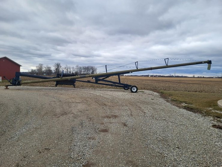 harvest-international-h1062-image-2