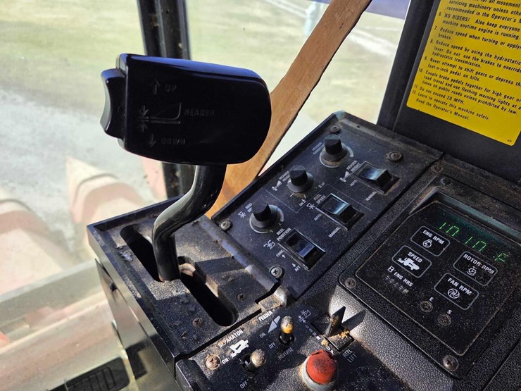 case-ih-1640-image-23