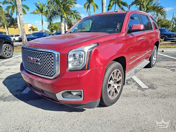 2015-gmc-yukon-denali-image-1