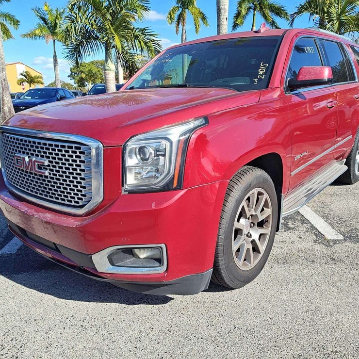 2015 GMC YUKON DENALI