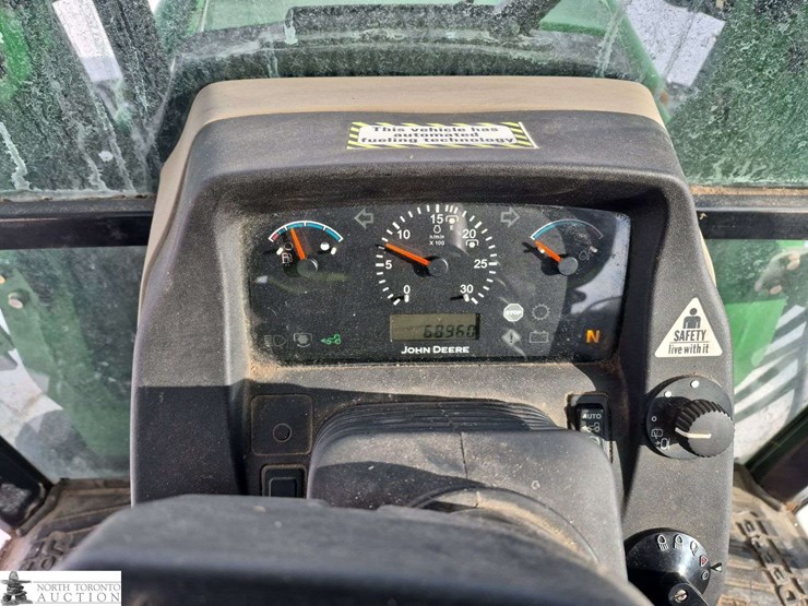 2010-john-deere-2010-image-25
