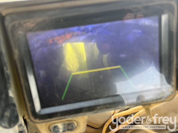 2017-komatsu-wa470-8-image-31