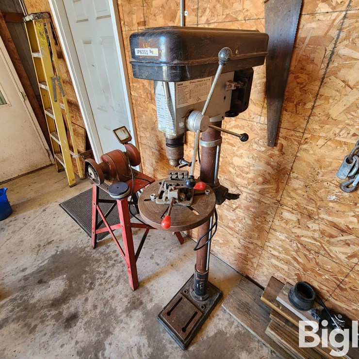1994 16-Speed Floor Drill Press
