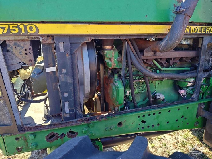 2008-john-deere-7510-image-38