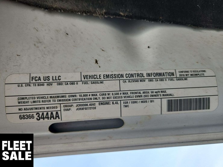 2018-dodge-2500-image-38