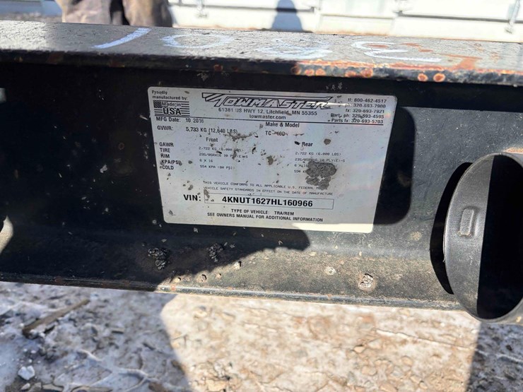 2017-towmaster-skid-steer-trailer-image-8