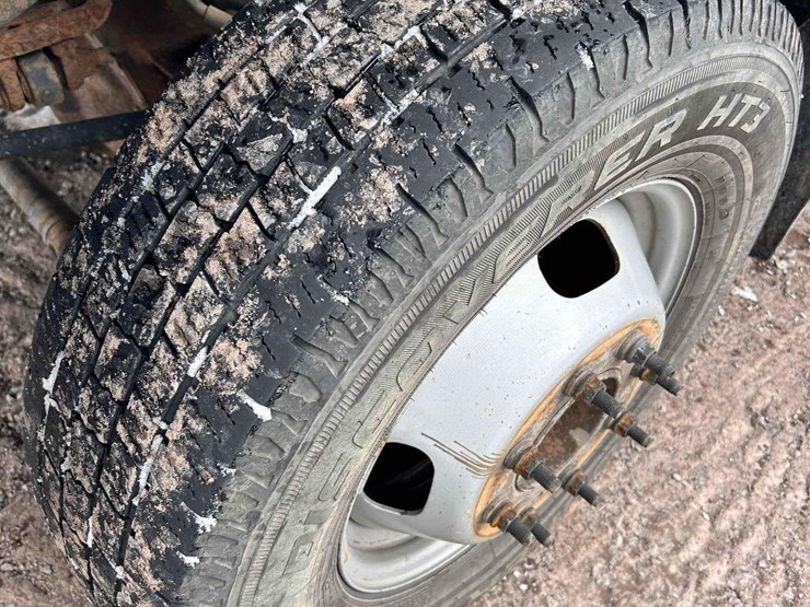 2015-ford-f350-image-14