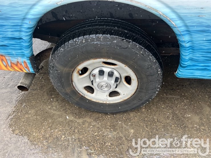 2009-chevrolet-express-3500-image-10