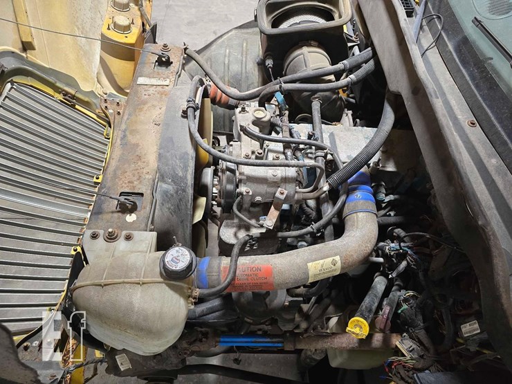 2002-international-durastar-4400-image-28