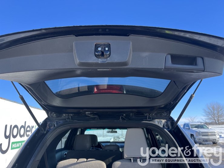 2013-ford-explorer-image-31