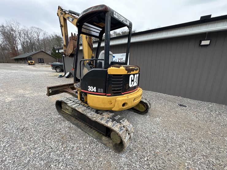 caterpillar-304cr-image-2