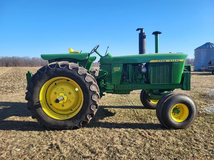 john-deere-4520-image-2