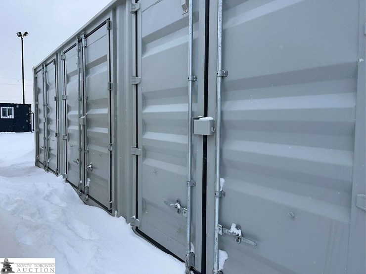 40'-4-door-multi-use-sea-container-image-2