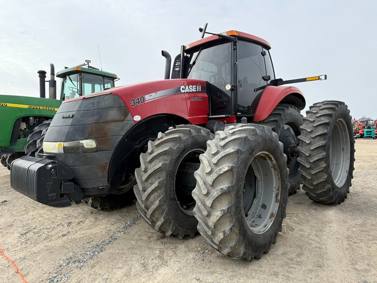2015-case-ih-340-image-1