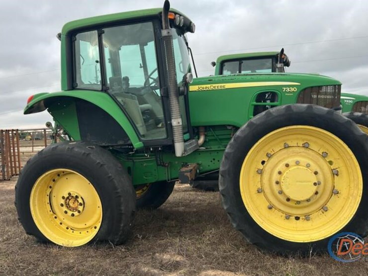 2010-john-deere-7330-image-1
