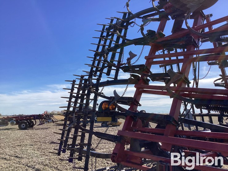 2011-case-ih-200-image-19