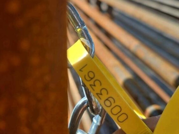 24'x6'-free-standing-metal-fence-panel-image-4