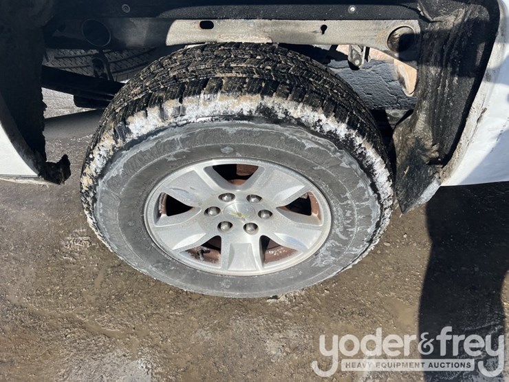 2015-chevrolet-silverado-1500-image-8