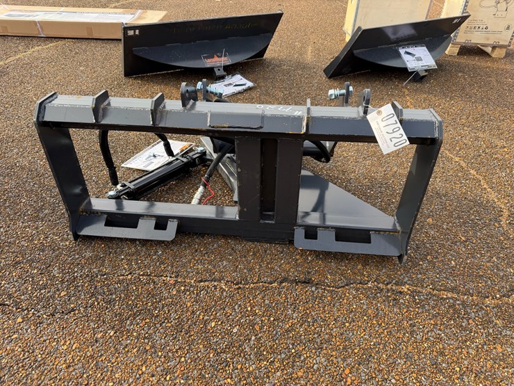 #7920-•-skid-steer-tree-puller-image-4