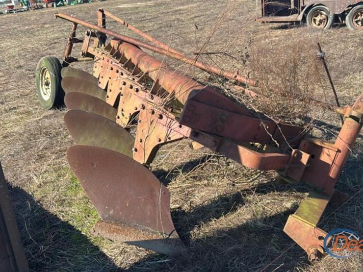 bottom-plow-image-1