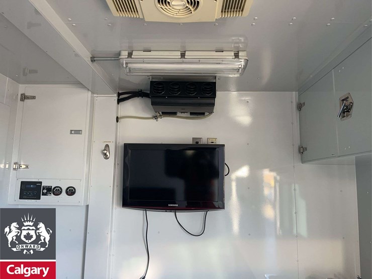 2009-ford-low-cab-forward-s/a-emergency-support-truck-image-26