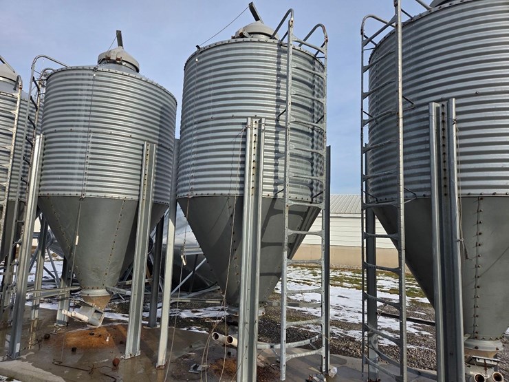 4-ton-hog-slat-feed-bin-#25-image-6