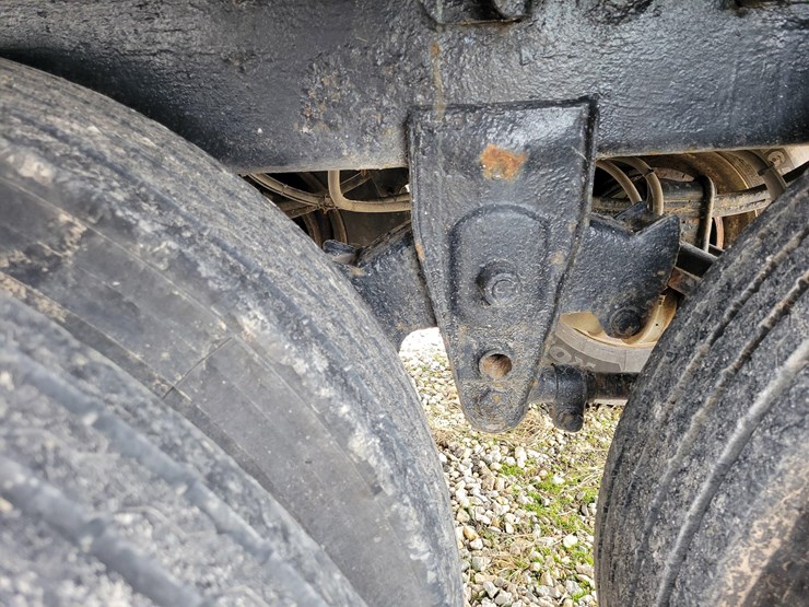 2001-wilson-hopper-bottom-image-11