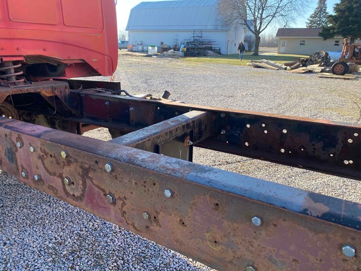 1970-international-2010a-fleetstar-firetruck-image-28