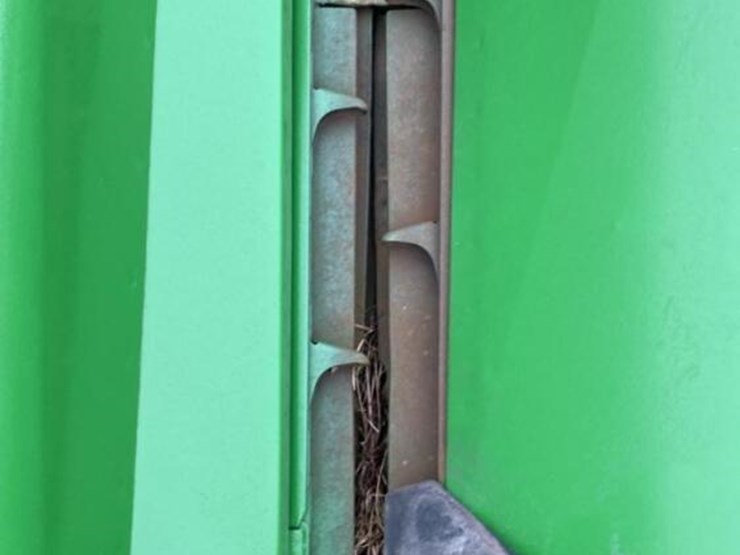 john-deere-444-image-5