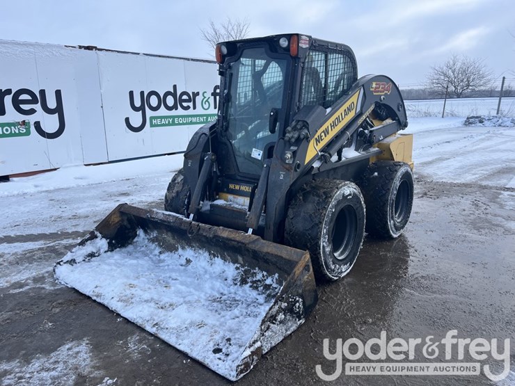 2017-new-holland-l234-image-1