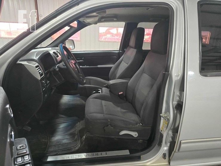 2012-chevrolet-colorado-image-9