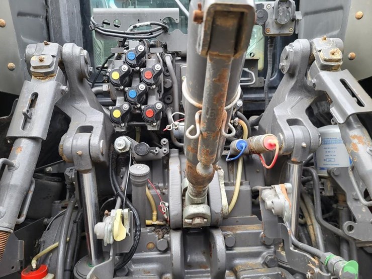 2015-fendt-930-vario-image-26