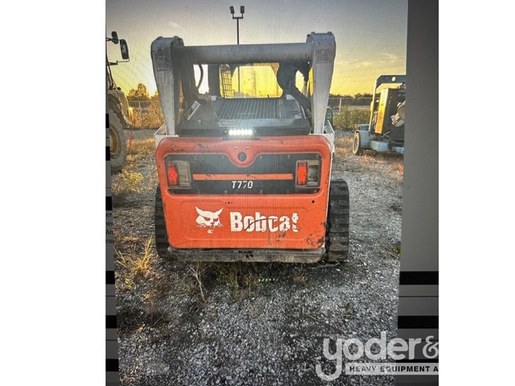 2016-bobcat-t770-image-2