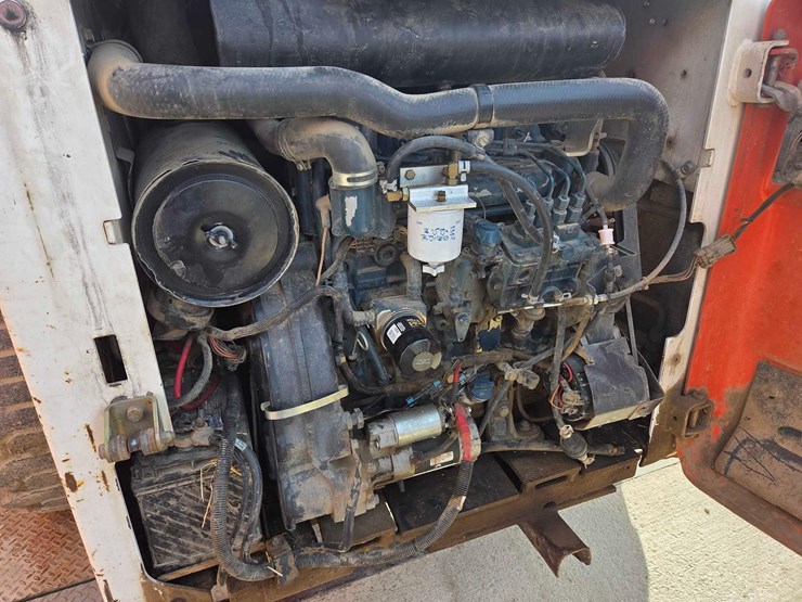 2008-bobcat-a300-image-31