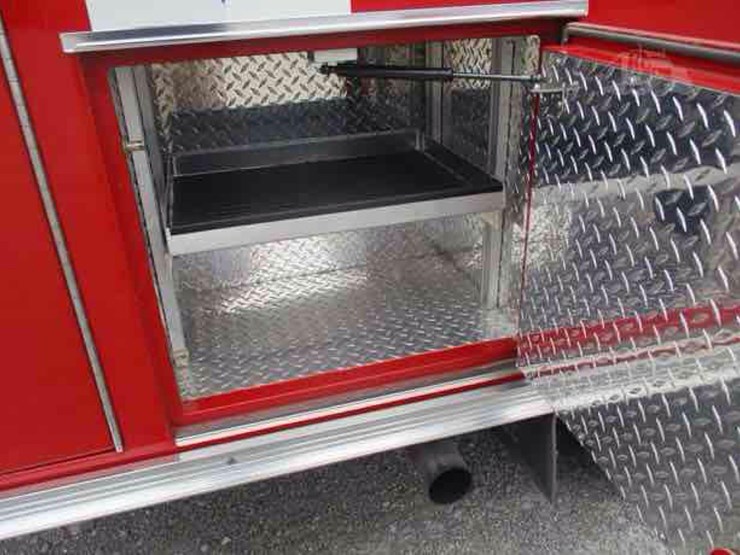 2004-ford-e450-image-11